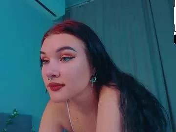 Try our girls live displays and explore the company of endless strippers, with beautiful physiques, vibrating toys and more.