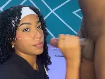 Try our girls live displays and explore the company of endless strippers, with beautiful physiques, vibrating toys and more.