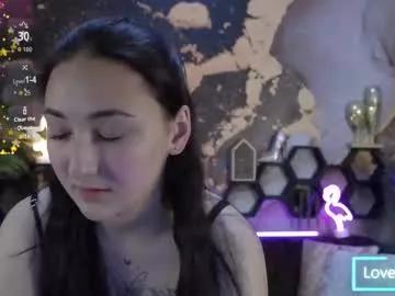 Try our girls live displays and explore the company of endless strippers, with beautiful physiques, vibrating toys and more.