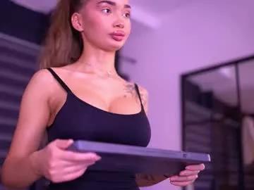 Try our girls live displays and explore the company of endless strippers, with beautiful physiques, vibrating toys and more.