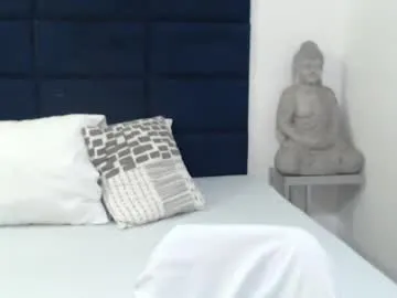 scarletlevis — Come and discover my most tender and wild side - Goal is : Make me happy #longhair #latex #nasty #bigass #dirty