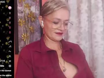 scarlett_paris from Chaturbate is Freechat