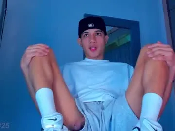 sebax_00 — GOAL: Hard Cock [107 tokens remaining] Hey You!! Order me and drink all my milk #18 #cum #twink #skinny #bigcock