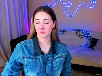 Try our girls live displays and explore the company of endless strippers, with beautiful physiques, vibrating toys and more.