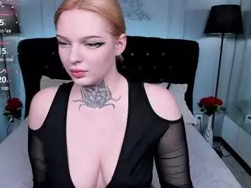 Try our girls live displays and explore the company of endless strippers, with beautiful physiques, vibrating toys and more.