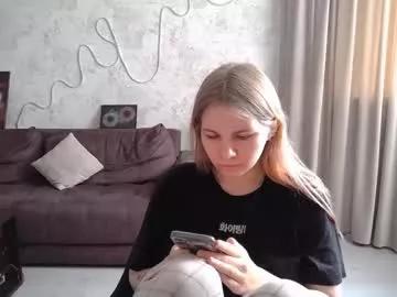 skylarsnoow from Chaturbate is Freechat