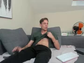 slimnhornyguy from Chaturbate is Freechat