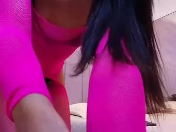 Try our girls live displays and explore the company of endless strippers, with beautiful physiques, vibrating toys and more.