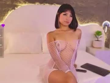 Try our girls live displays and explore the company of endless strippers, with beautiful physiques, vibrating toys and more.