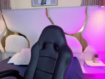 sofii_jones — GOAL:  Oil on tits + squeeze [48 tokens remaining]  Oiled Tits & Pussy Fire  #squirt #slave #smalltits #fetish #daddysgirl