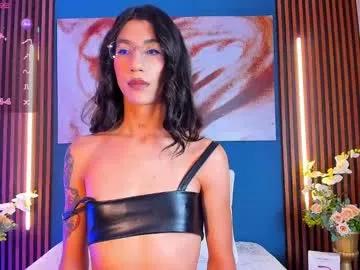 Try our girls live displays and explore the company of endless strippers, with beautiful physiques, vibrating toys and more.