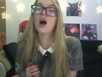 sophiasonata — #lovense #tipmenu #nonude #blonde #horny vibrates from 5!))