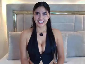 Try our girls live displays and explore the company of endless strippers, with beautiful physiques, vibrating toys and more.