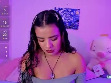 Try our girls live displays and explore the company of endless strippers, with beautiful physiques, vibrating toys and more.
