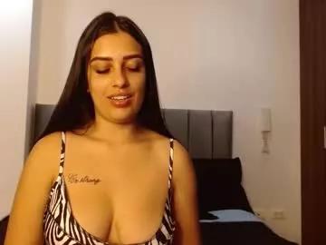 Try our girls live displays and explore the company of endless strippers, with beautiful physiques, vibrating toys and more.