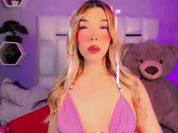 Try our girls live displays and explore the company of endless strippers, with beautiful physiques, vibrating toys and more.