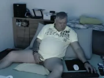 stranger1966 — Stranger1966's #older room