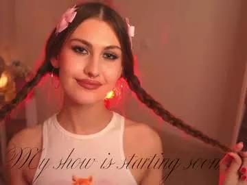 Try our girls live displays and explore the company of endless strippers, with beautiful physiques, vibrating toys and more.