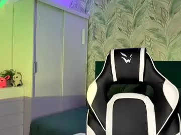 susyschuerholz — Goal unbutton the bra and dance with naked back Hi, my name is Eva, I'm 18yoI hope for your supp  #new #shy #18 #skinny #smalltits [71 tokens remaining]