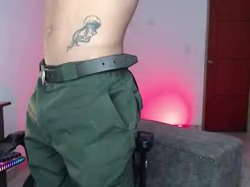 Try our girls live displays and explore the company of endless strippers, with beautiful physiques, vibrating toys and more.