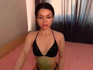 Try our girls live displays and explore the company of endless strippers, with beautiful physiques, vibrating toys and more.