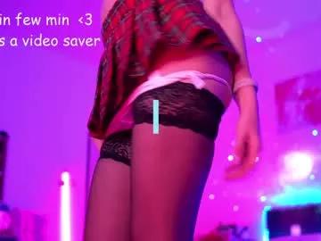 Try our girls live displays and explore the company of endless strippers, with beautiful physiques, vibrating toys and more.