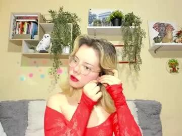 sweetshiro from Chaturbate
