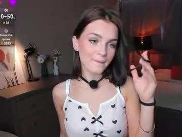 synne_glows from Chaturbate is Freechat