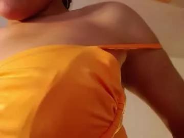 Try our girls live displays and explore the company of endless strippers, with beautiful physiques, vibrating toys and more.