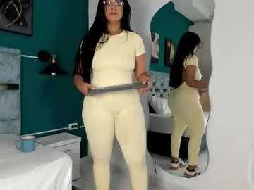 tamaraa_lov — #bigass #smalltits #dirtytalk #squirt #latina [100 tokens remaining]