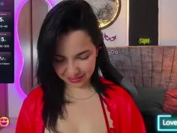Try our girls live displays and explore the company of endless strippers, with beautiful physiques, vibrating toys and more.