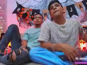 Try our girls live displays and explore the company of endless strippers, with beautiful physiques, vibrating toys and more.