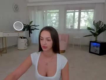 tiffanyhouston_ from Chaturbate