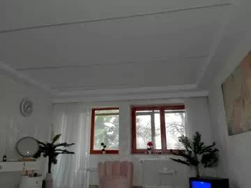 tiffanyhouston_ from Chaturbate
