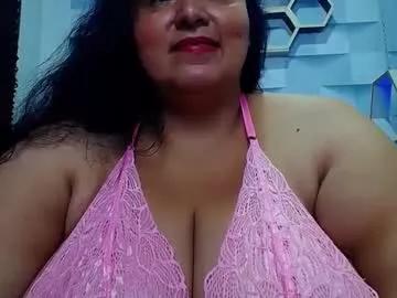 tistmature from Chaturbate
