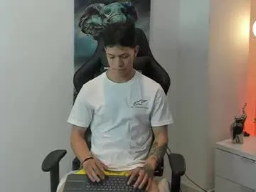 tony_petrov's avatar