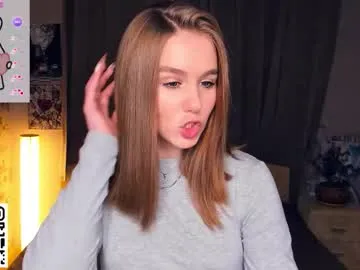 trinahillier — Softy touches my boobies  <3 #teen #new #shy #skinny #18 [11 tokens remaining]