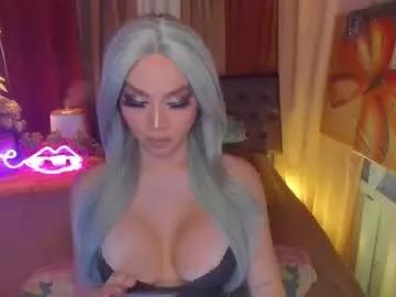 Try our girls live displays and explore the company of endless strippers, with beautiful physiques, vibrating toys and more.