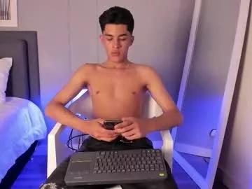 tyler_fox_ from Chaturbate is Freechat