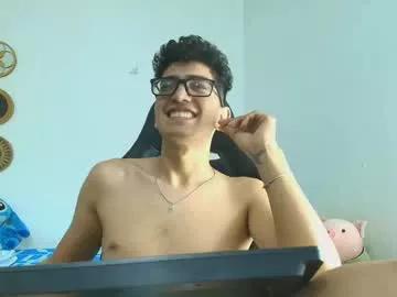 tylerwhiite_ from Chaturbate is Freechat
