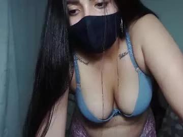 Try our girls live displays and explore the company of endless strippers, with beautiful physiques, vibrating toys and more.