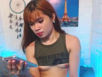 Try our girls live displays and explore the company of endless strippers, with beautiful physiques, vibrating toys and more.