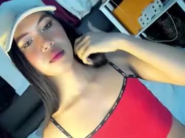 Try our girls live displays and explore the company of endless strippers, with beautiful physiques, vibrating toys and more.