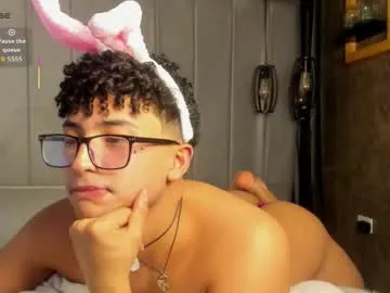 valentin0_3 — GOAL: doggy twerk + spank ass [80 tokens remaining] Sweet and naughty and as wet as your imagination #18 #anal #cosplay #submissive #femboy