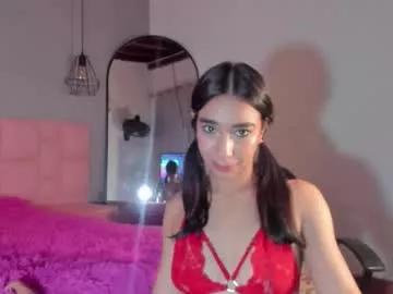 Try our girls live displays and explore the company of endless strippers, with beautiful physiques, vibrating toys and more.