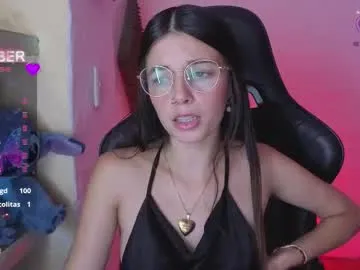 valeria_mendozza — Goal 2 : spanks ass (32 tokens remaining) #latina #squirt #lovense #cum #natural