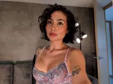 valerieaustin — GOAL: feel me deep inside u Val... [86 tokens remaining] I don't know why I'm blushing so much today... can you help me? #feet #cute #tease #oil