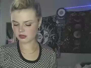 venusastar — Hail, the queen! #findom #femdom #mistress #goddess #humiliation