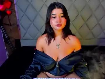 Try our girls live displays and explore the company of endless strippers, with beautiful physiques, vibrating toys and more.