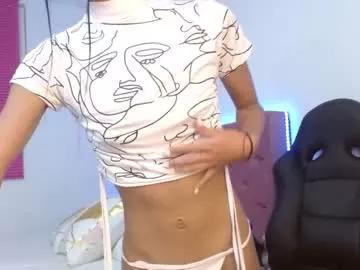 Try our girls live displays and explore the company of endless strippers, with beautiful physiques, vibrating toys and more.